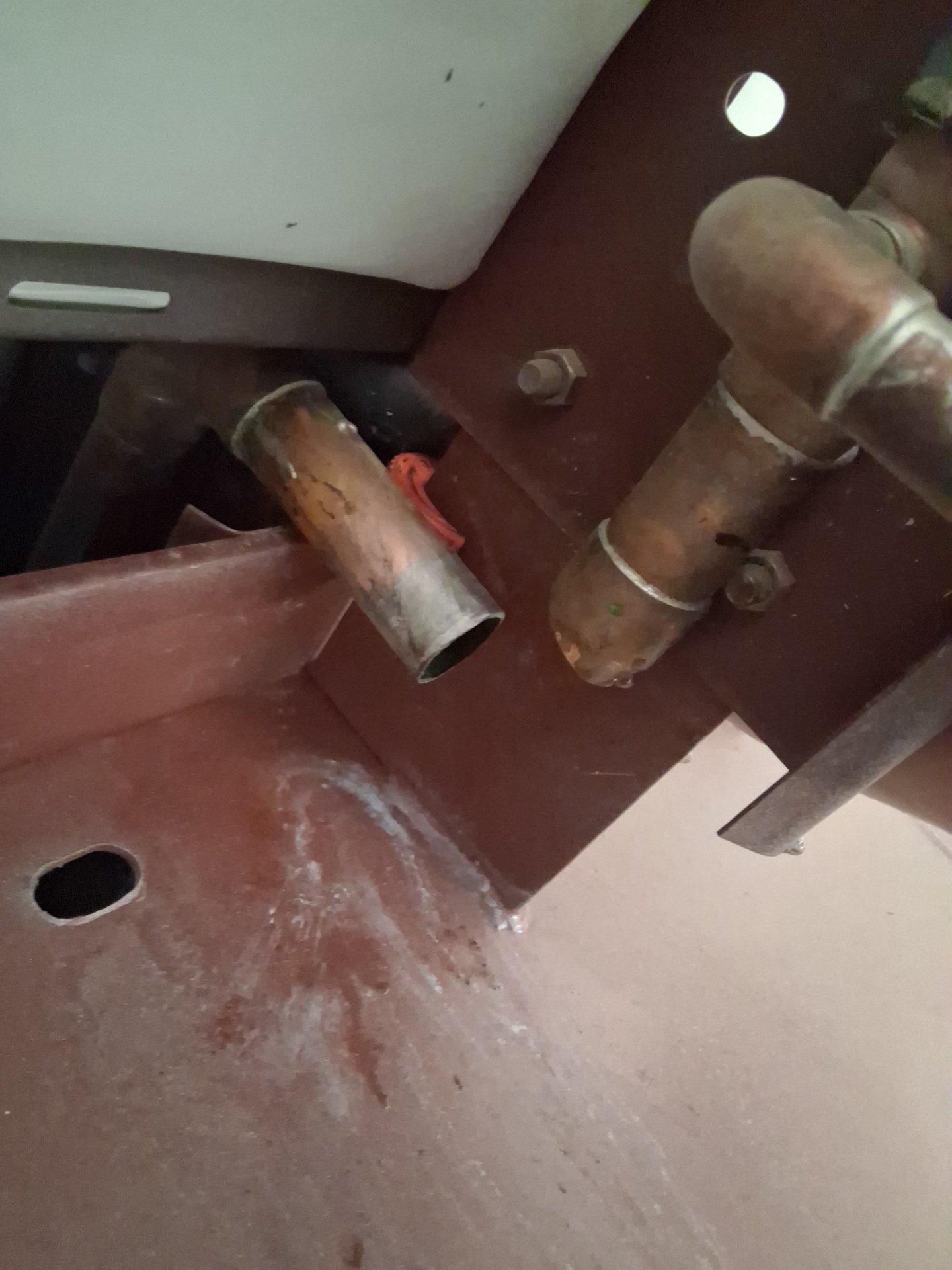 Copper pipe fittings and connections repair